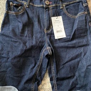 Brand new girls Bermuda shorts size 16
